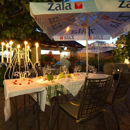 Boutique Hotel Grahor Sezana ภายนอก รูปภาพ