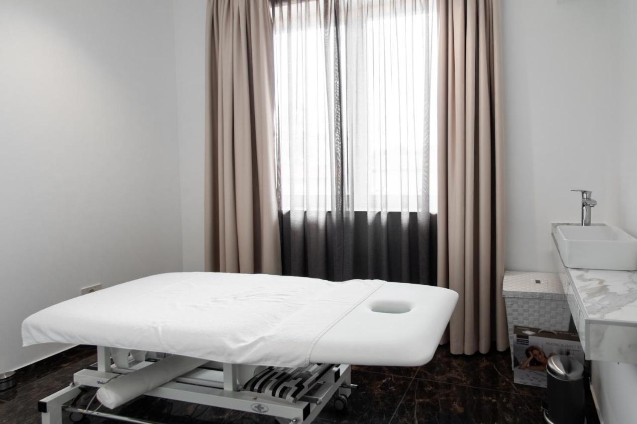 Boutique Hotel Grahor Sezana ภายนอก รูปภาพ