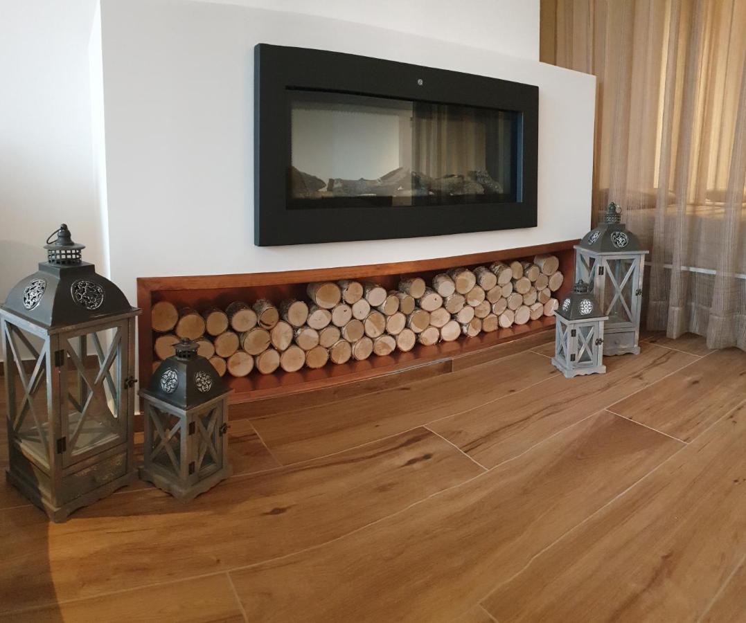 Boutique Hotel Grahor Sezana ภายนอก รูปภาพ