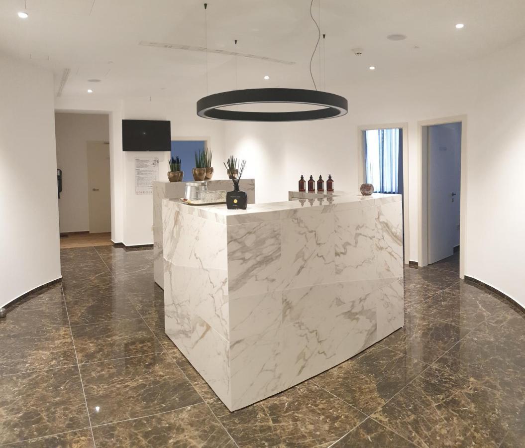 Boutique Hotel Grahor Sezana ภายนอก รูปภาพ