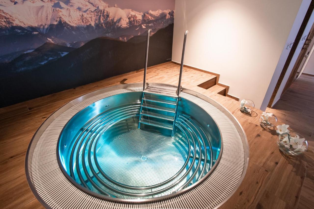 Boutique Hotel Grahor Sezana ภายนอก รูปภาพ