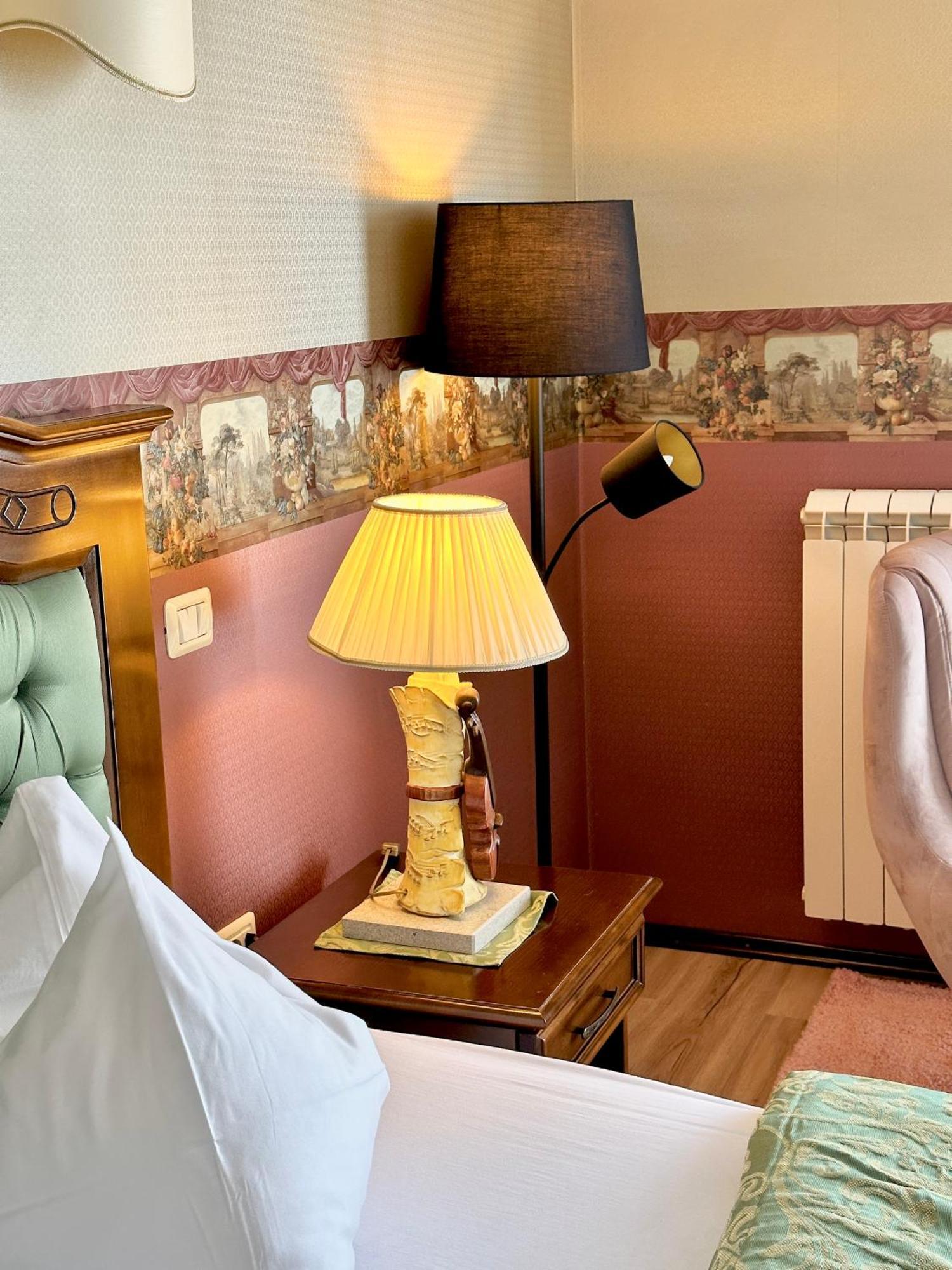 Boutique Hotel Grahor Sezana ห้อง รูปภาพ